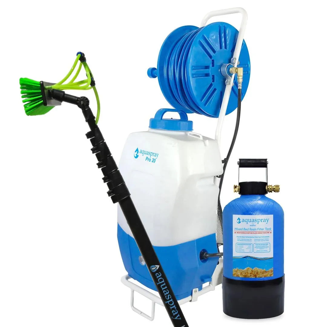 AquaSpray Rolling 5.2 Gallon Water Tank with DI Resin Tank and Waterfed Pole for Window and Solar Panel Cleaning