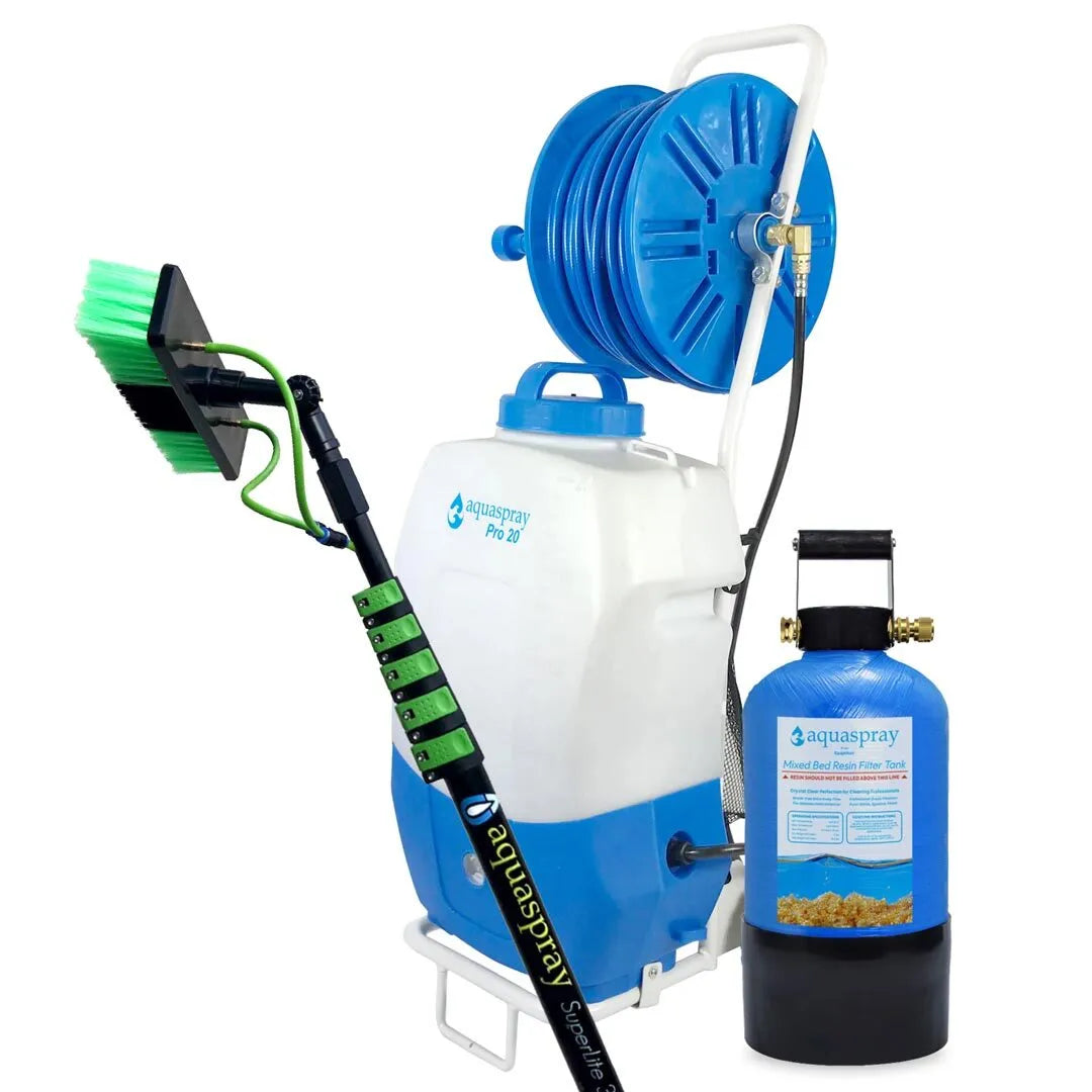 AquaSpray Rolling 5.2 Gallon Water Tank with DI Resin Tank and Waterfed Pole for Window and Solar Panel Cleaning